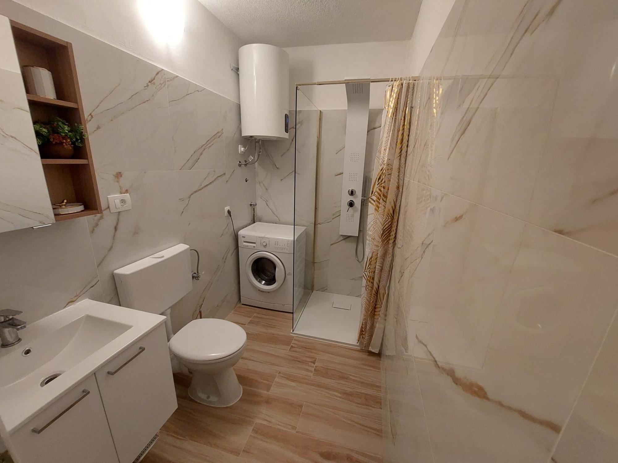 Apartman Golden Star สปลิท ภายนอก รูปภาพ